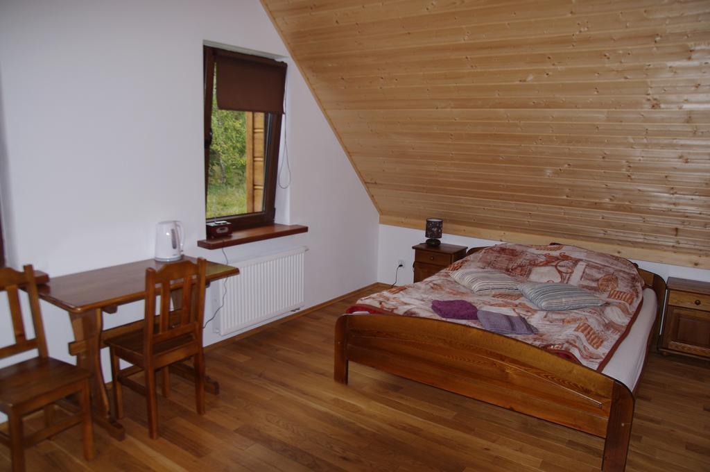 Magiczne Bieszczady - Smerek 86 Hotel Cisna Esterno foto